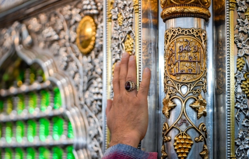 ضريح الامام علي عليه السلام